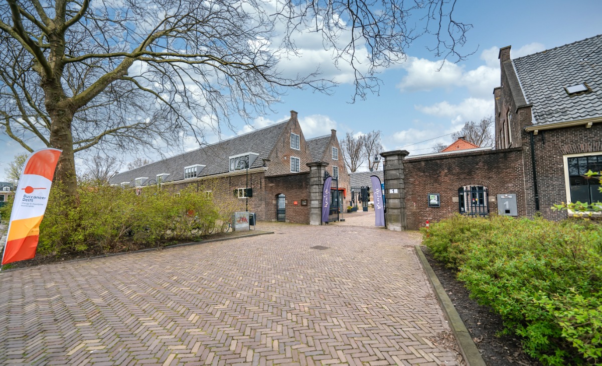 Buccaneer Delft- Entree
