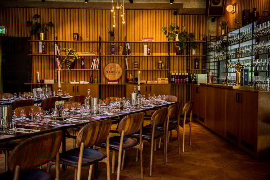 Private Dining1 (1)