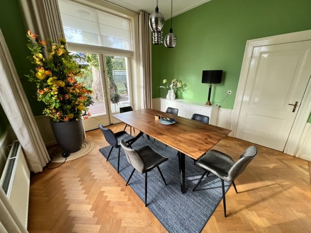 House eetkamer 2.jpg
