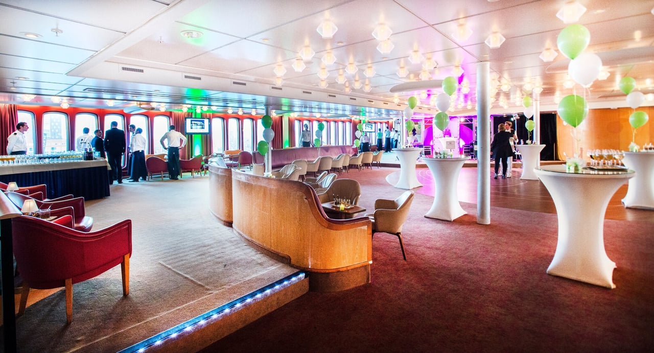 ssRotterdam-Queens-Lounge--6-