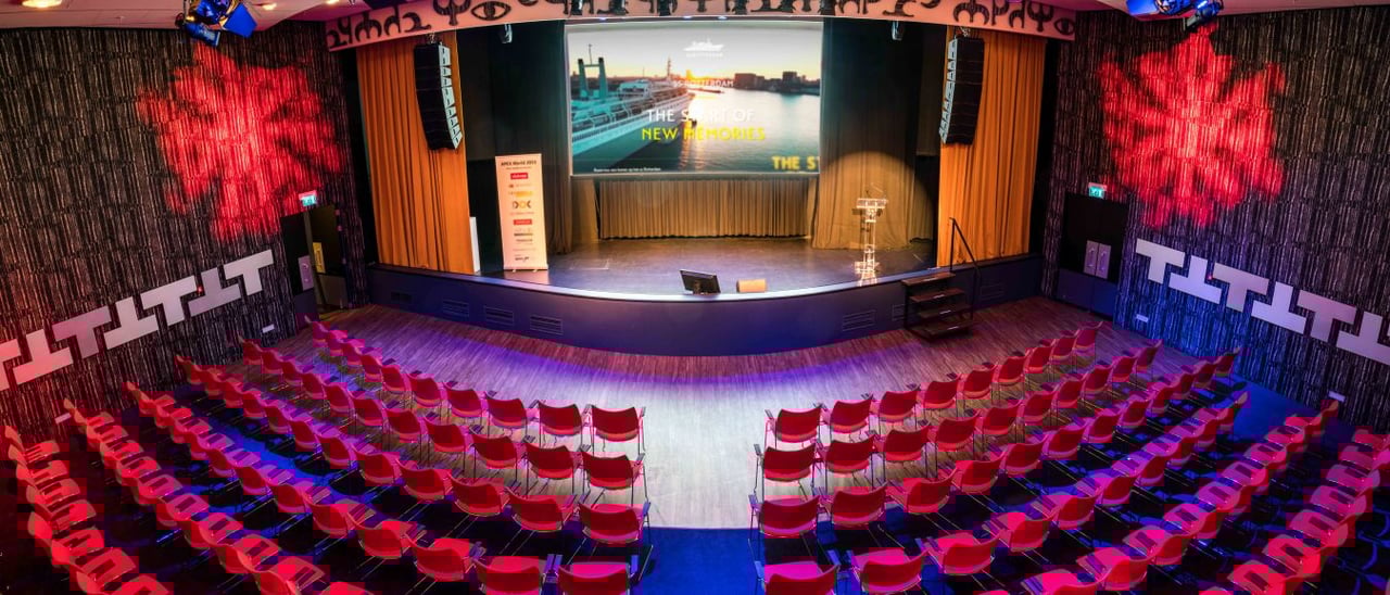 ssRotterdam-Theatre-opstelling-Roos-van-Leeuwen--7-